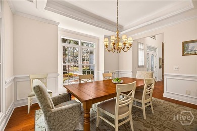 Elegant and exceptionally private patio home in Oakridge - photo 22