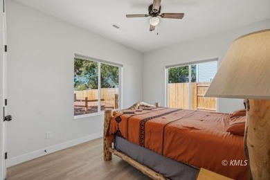 Welcome home to this charming 1,322 sq. ft. retreat, perfectly - photo 28