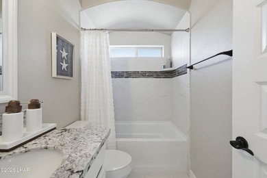 Beautifully designed 3 bedroom, 2 bathroom home featuring a - photo 28