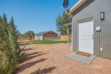 Welcome home to this charming 1,322 sq. ft. retreat, perfectly - photo 37