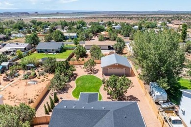 Welcome home to this charming 1,322 sq. ft. retreat, perfectly - photo 40