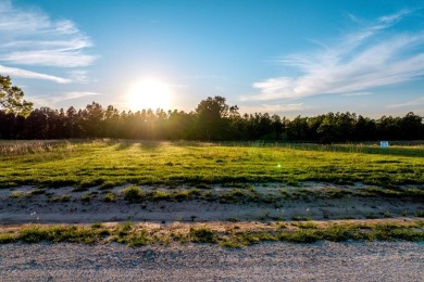 Lake Acreage Off Market in Crockett, Texas