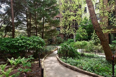 Welcome to 762 Brady Avenue! An exceptional opportunity in the - photo 3