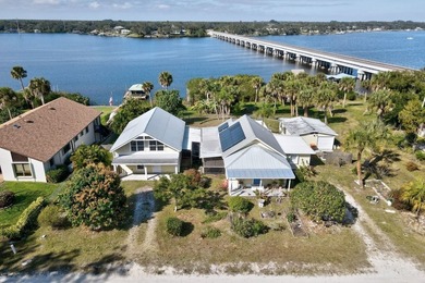 (private lake, pond, coastal) Home Sale Pending in Sebastian Florida