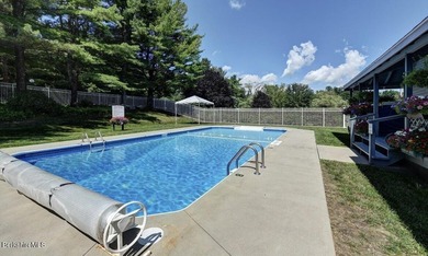 Beautifully maintained 2 bedroom, 2 bath condo, both bedrooms/ - photo 15