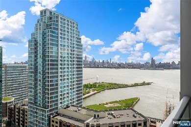 Welcome to the Shore, A breathtaking 23rd-FL condo offering - photo 22