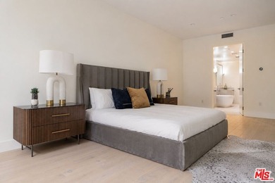 Welcome to 425 Palm in Prime Beverly Hills. Residence 101 offers - photo 26