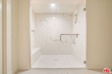 Welcome to 425 Palm in Prime Beverly Hills. Residence 101 offers - photo 30