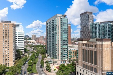 Welcome to the Shore, A breathtaking 23rd-FL condo offering - photo 33