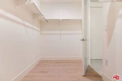 Welcome to 425 Palm in Prime Beverly Hills. Residence 101 offers - photo 36