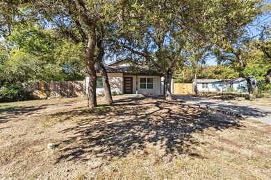 Eagle Mountain Lake Home For Sale in Azle Texas