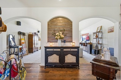 Welcome to your private country retreat in the highly desirable - photo 5