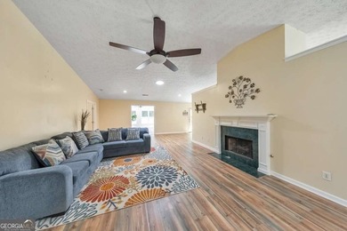 This timeless beauty is ready for you to move right in! Welcome - photo 12