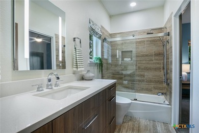Experience gorgeous views, modern luxury, and a prime location - photo 17