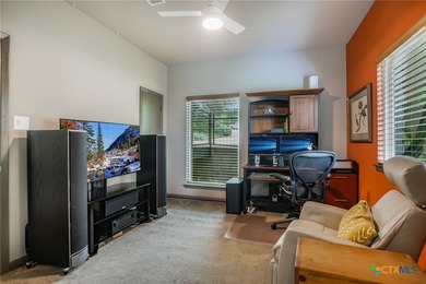 Experience gorgeous views, modern luxury, and a prime location - photo 19