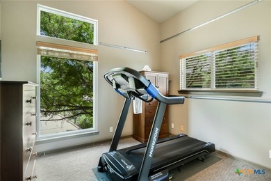 Experience gorgeous views, modern luxury, and a prime location - photo 20