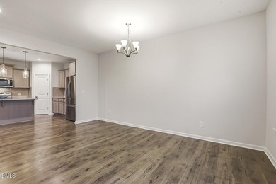 Seller's loss is your gain! MOVE IN READY - PRICED TO SELL! - photo 20