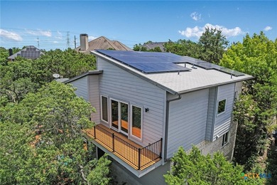 Experience gorgeous views, modern luxury, and a prime location - photo 22