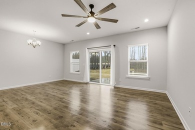Seller's loss is your gain! MOVE IN READY - PRICED TO SELL! - photo 25