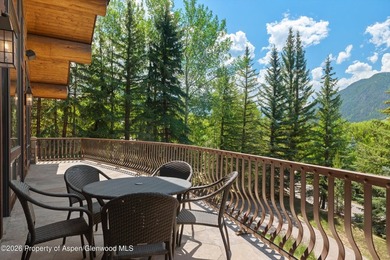 In an ideal location on prestigious Willoughby Way with stunning - photo 7