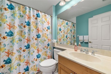 Welcome to a captivating 3-bedroom, 2-bathroom home nestled - photo 21