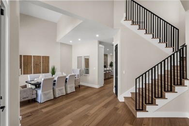 Designed for both sophisticated entertaining & comfortable - photo 3