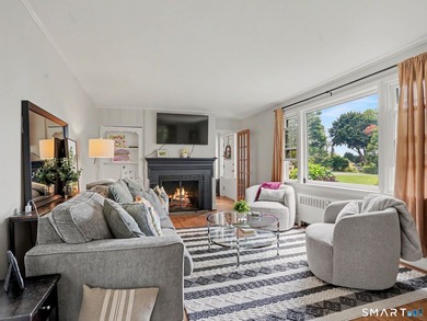 Welcome home to this charming Cape nestled in a sought-after - photo 5