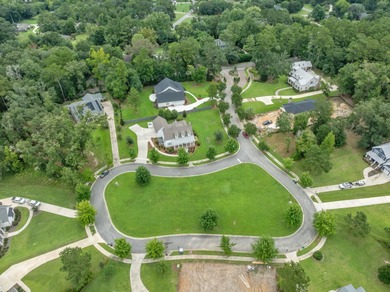 Lake Jackson - Leon County Home Active Under Contract in Tallahassee Florida