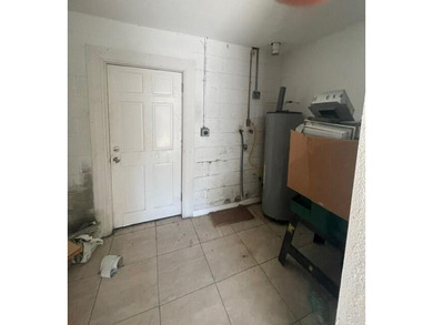 3 bedroom 2 bath CBS home with partial interior modeling - photo 14