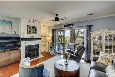 Tucked away on the desirable south end of the island, 11 - photo 20