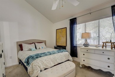 Tucked away on the desirable south end of the island, 11 - photo 30