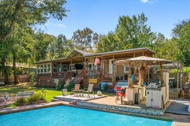 Lake Home For Sale in Eustace, Texas
