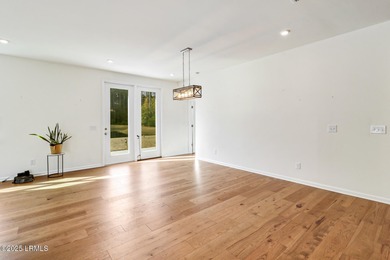 Ideal for active adults, downsizers, or families seeking comfort