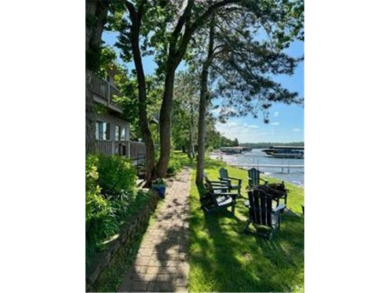 Lake Home For Sale in East Gull Lake, Minnesota