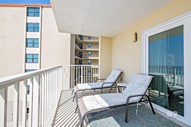 Clearwater 3D is a beautifully updated, west-facing, beachfront - photo 6