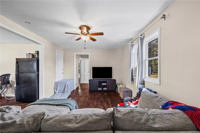 What if someone else paid most of your mortgage? This Ontario - photo 9