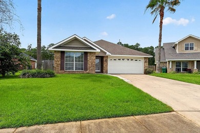 Ocean Springs home on a quiet cul-de-sac, framed with beautiful - photo 1