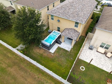 Excellent Buying opportunity! Welcome to Stonebrook Crossing, a - photo 3