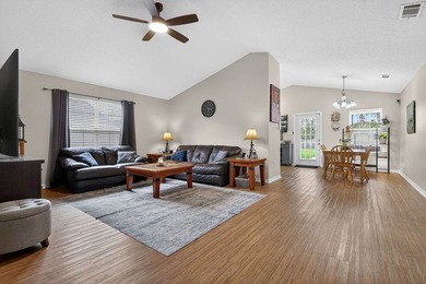 Ocean Springs home on a quiet cul-de-sac, framed with beautiful - photo 6
