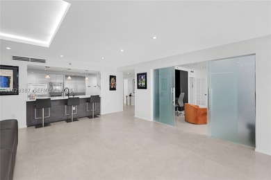 *Stunning High-Rise Condo - Fully Renovated & Luxurious Living - photo 18