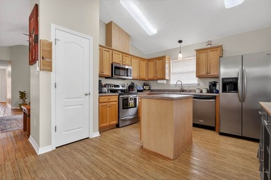 Ocean Springs home on a quiet cul-de-sac, framed with beautiful - photo 10