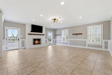 Location, location, location--centrally located with easy access - photo 22