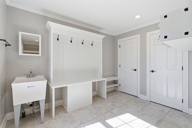 Location, location, location--centrally located with easy access - photo 37