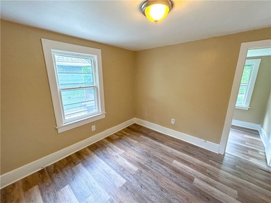 Huge Duplex in the Homestead Heights neighborhood of the City of - photo 7