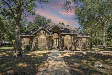Beautifully Remodeled Home with Bonus Room & Climate-Controlled - photo 1