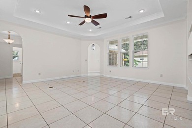 Beautifully Remodeled Home with Bonus Room & Climate-Controlled - photo 3