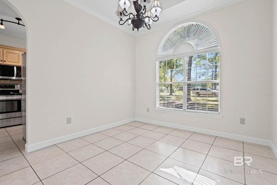 Beautifully Remodeled Home with Bonus Room & Climate-Controlled - photo 4