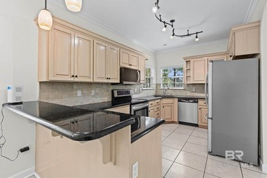Beautifully Remodeled Home with Bonus Room & Climate-Controlled - photo 7
