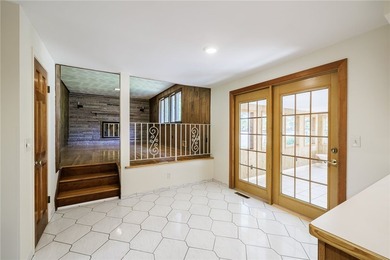This well-maintained 3-bedroom, 1.5-bath split level home offers - photo 10
