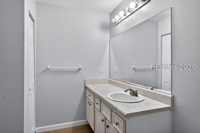 Beautifully updated 2-bedroom, 2-bath first-floor condo in the - photo 18